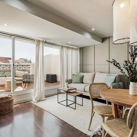 Neu - 2 Bedrooms And Terrace In Eixample Esquerra Apartmán *