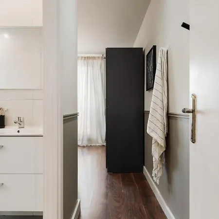 Neu - 2 Bedrooms And Terrace In Eixample Esquerra * Barcelona
