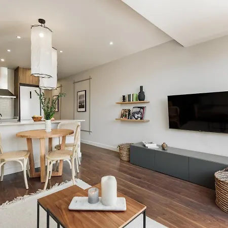 Neu - 2 Bedrooms And Terrace In Eixample Esquerra