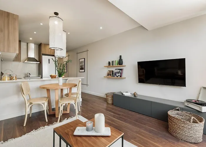 Neu - 2 Bedrooms And Terrace In Eixample Esquerra