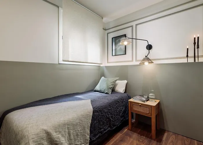 Neu - 2 Bedrooms And Terrace In Eixample Esquerra Barcelona