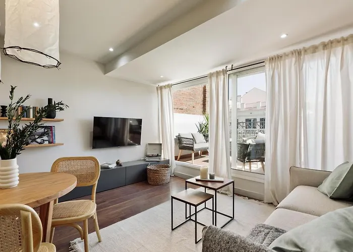 Daire Neu - 2 Bedrooms And Terrace In Eixample Esquerra Barselona